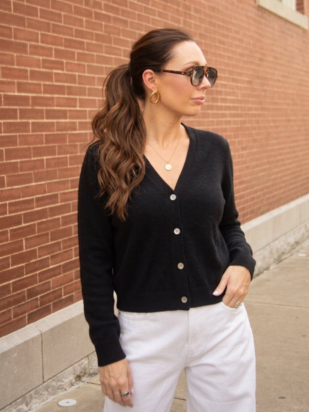 Women's Black Cashmere V-Neck Cardigan Sweater Long Sleeve Button Front